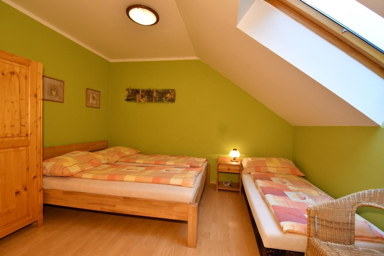 Apartman U Sarky Valaská Exterior foto